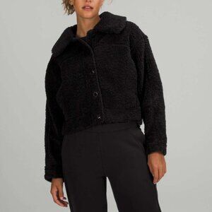 LULULEMON TEXTURED FLEECE BUTTON JACKET SIZE 12